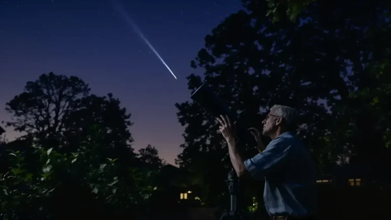 Deskundigen zijn eensgezind een object uit een ander zonnestelsel nadert ons met hoge snelheid wat onze kennis van interstellaire bezoekers kan verstoren